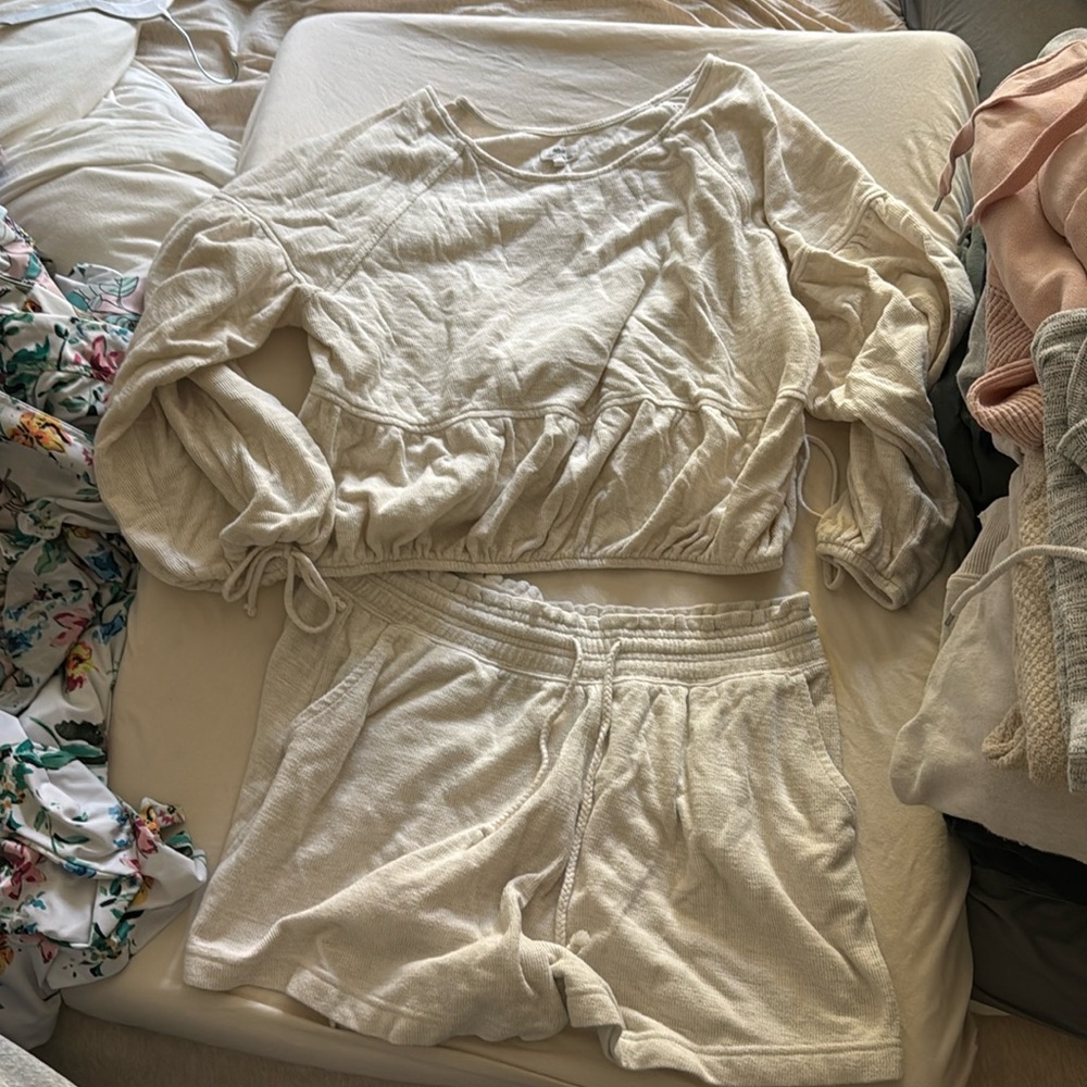 Aerie two piece set